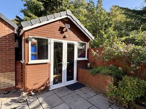 Cabin- click for photo gallery